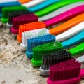 Periuță de dinți organică Medium Soft Naturală BioBrush