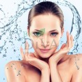 Spray hidratant pentru ten cu acid hialuronic 