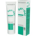 Gel concentrat pentru ten impur și gras Day by Day Bioearth